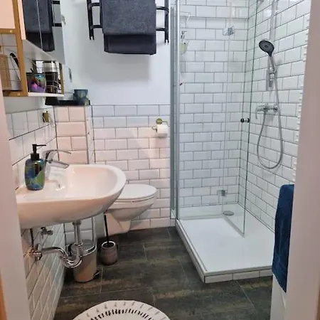 Feel - Super Zentrale 2raumwohnung Hbf-naehe * Dusseldorf