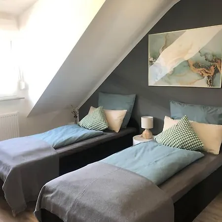 Feel - Super Zentrale 2raumwohnung Hbf-naehe Dusseldorf