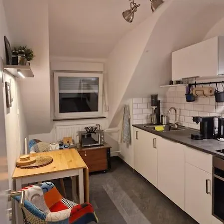 Feel - Super Zentrale 2raumwohnung Hbf-naehe *