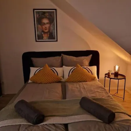 Apartment Feel - Super Zentrale 2raumwohnung Hbf-naehe Dusseldorf